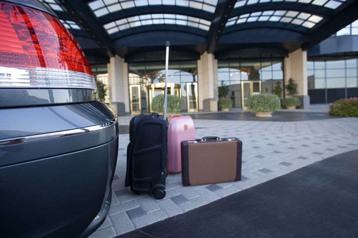 Ezért gondoskodunk a reptéri parkolás lehetőségének megteremtése mellett a kényelmes szállásról is